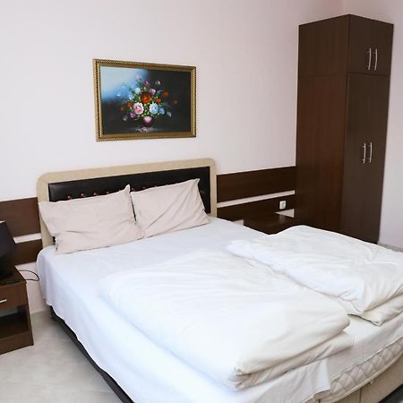 Hotel & Restaurant Ida Кырджали Экстерьер фото